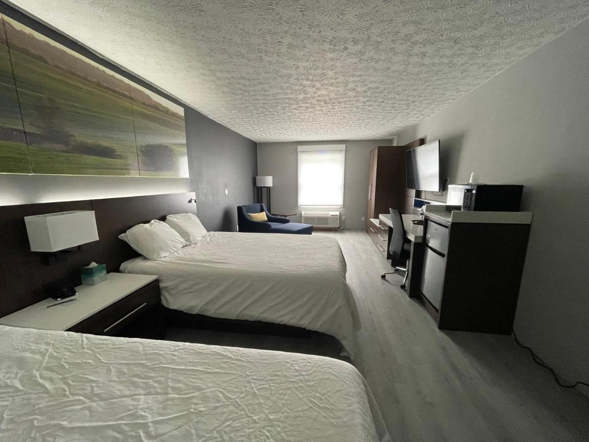 Luxor Inn & Suites, A Travelodge By Wyndham Elkins Exterior foto